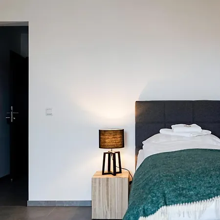 Si-view Einzelzimmer Mit Balkon 6 - Pensión 3*